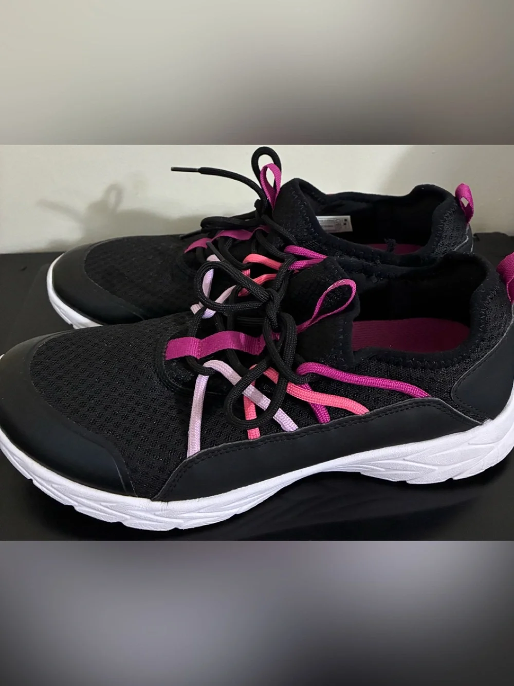 Vionic Black Athletic Sneakers with Pink and Light Pink Accents